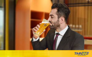 Tại sao bia có vị đắng? Bia đắng có phải bị hỏng hay không? Tùy vào khẩu vị, bạn có thể lựa chọn bia hơi TAB100 hoặc Barett với nhiều hương vị khác nhau.